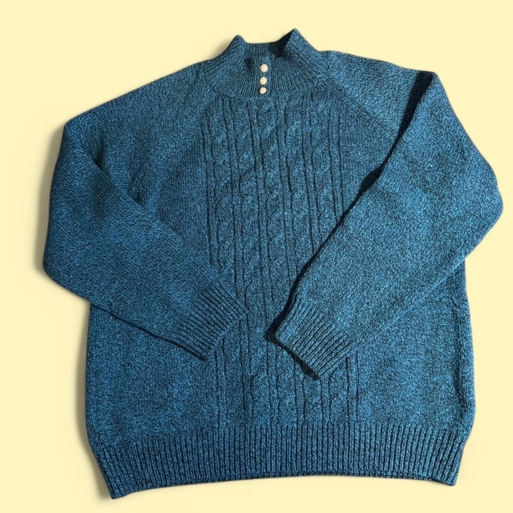 Men's Blue Sweater